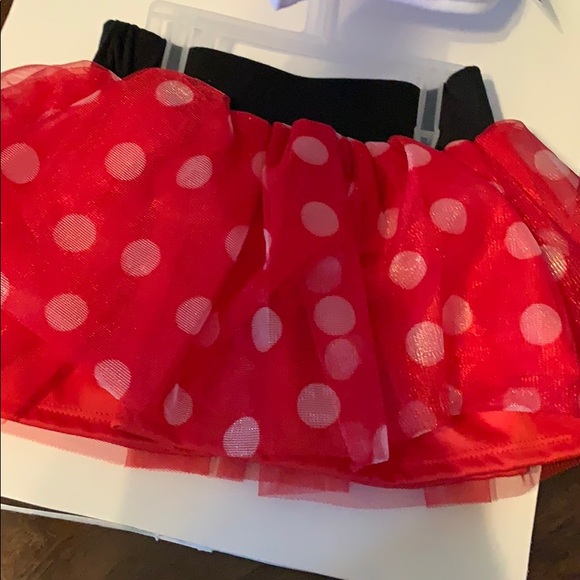 Minnie Mouse outfit NWT 2T - Picture 2 of 4